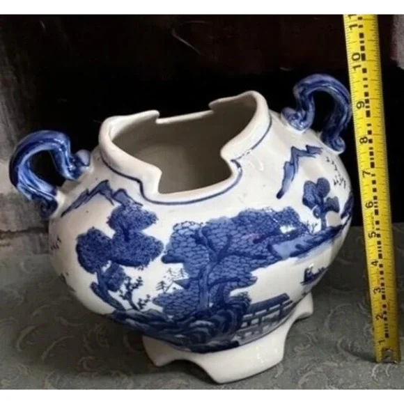 Blue Willow Planter Cachepot Asian Decor Handles Footed Vase - Picture 4 of 4
